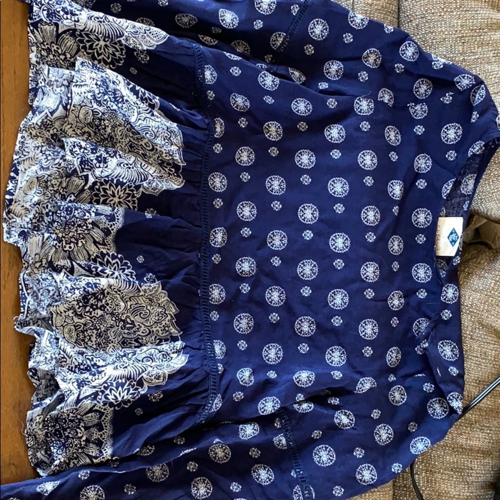 Long sleeve loose top